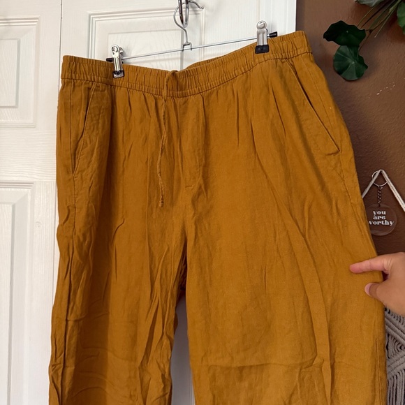 Old Navy Burnt Gold Linen Blend Straight Leg Flowy Pants / Size L - Picture 3 of 7